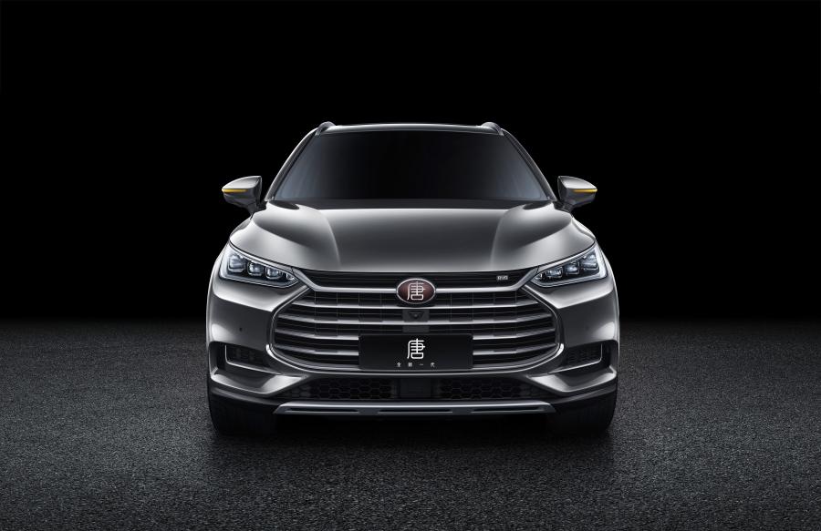  BYD Tang 2018 года  (фото 15 из 22)